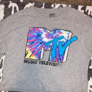 m-tv cropped top // tie dye logo.